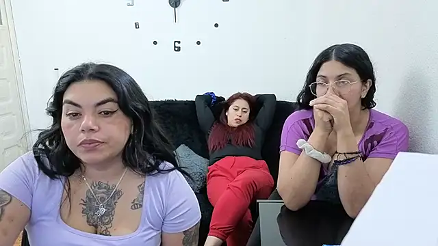 Snapshot of sweety_funny chatting on 06-01-26, 08:19 sweety funny online show from 06-01-26, 08:19
