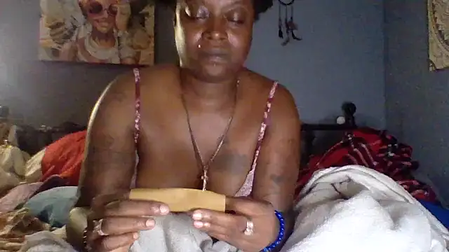 msdeedee online show from 05-18-26, 07:02