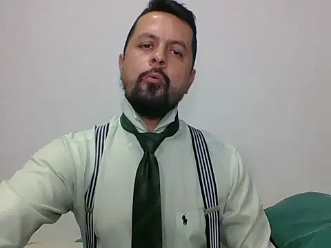 TRIISTAN KING10 online show from 11-21-25, 08:19