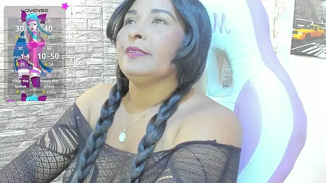 Snapshot of paola_ih chatting on 04-21-26, 09:43 paola ih online show from 04-21-26, 09:43