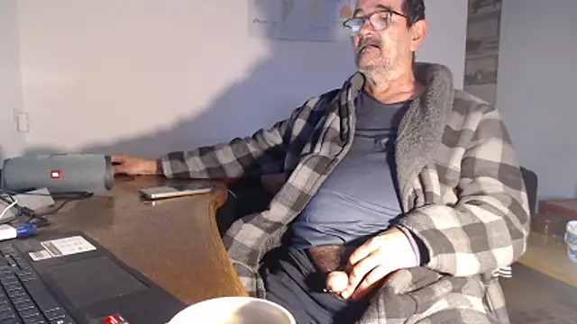 silvio-aus-luzern-CH online show from 10-29-25, 06:12