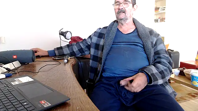 silvio-aus-luzern-CH online show from 11-04-25, 07:56