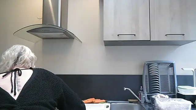 lilie69 online show from 02-08-26, 10:35