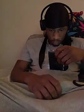 Tristris100 online show from 12-24-24, 03:16