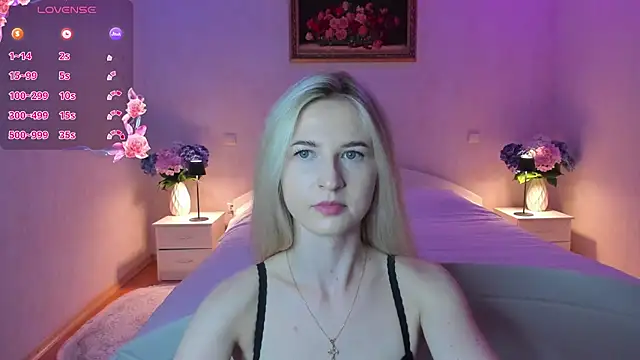 Snapshot of AnnaCarrera chatting on 06-28-26, 10:05 AnnaCarrera online show from 06-28-26, 10:05