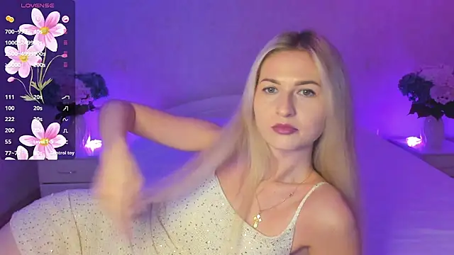 AnnaCarrera online show from 09-28-25, 07:21