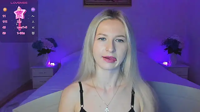 AnnaCarrera online show from 11-23-25, 08:52