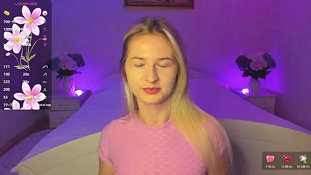 AnnaCarrera online show from 09-30-25, 06:25