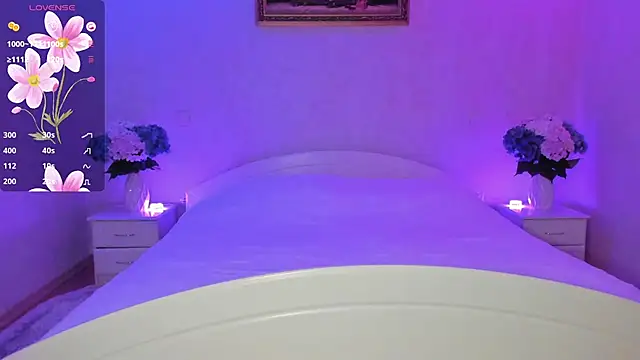 AnnaCarrera online show from 10-28-25, 07:57