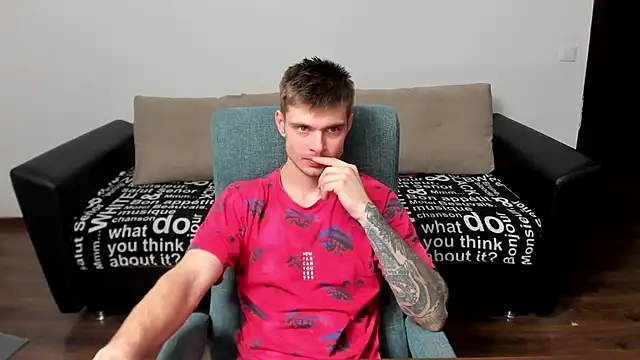 maks wolfis online show from 02-20-25, 03:30