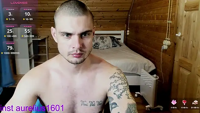 maks wolfis online show from 10-15-25, 05:43