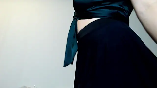 Snapshot of DanyMin chatting on 02-25-26, 06:46 DanyMin online show from 02-25-26, 06:46