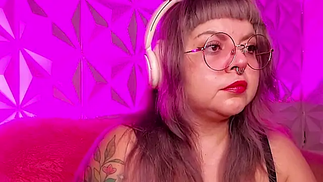 Satyn doll online show from 10-31-25, 12:40