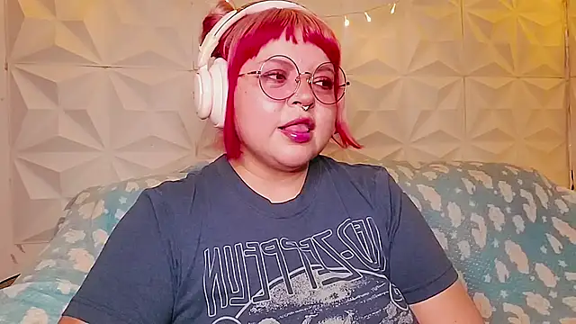 Satyn doll online show from 06-19-26, 10:25