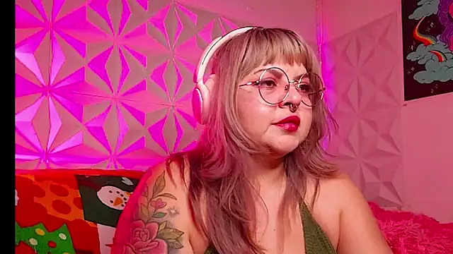 Satyn doll online show from 12-19-25, 12:25