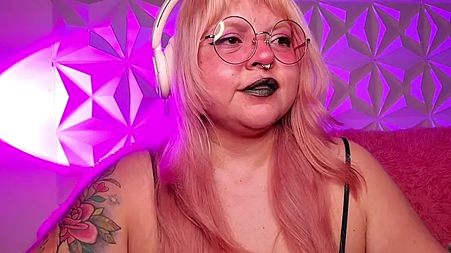 Satyn doll online show from 05-04-26, 11:51