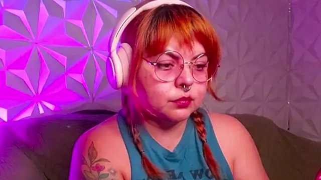 Satyn doll online show from 09-19-25, 11:31