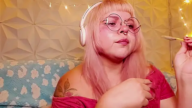 Satyn doll online show from 05-15-26, 12:08
