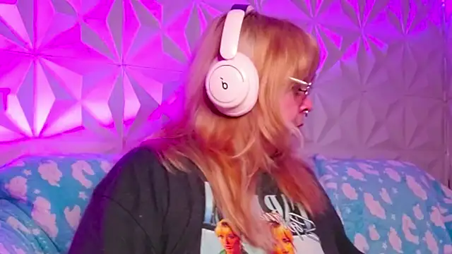 Satyn doll online show from 10-12-25, 11:06