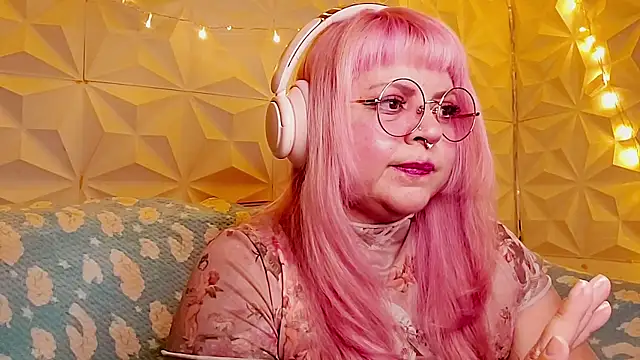 Satyn doll online show from 05-28-26, 10:48