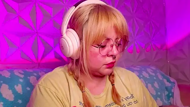 Satyn doll online show from 10-07-25, 11:50