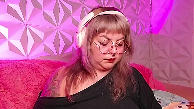 Satyn doll online show from 11-21-25, 11:26