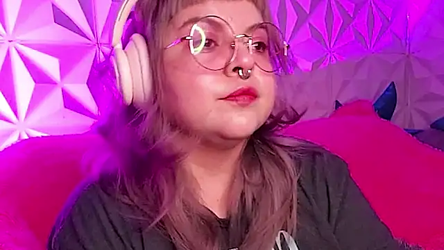 Satyn doll online show from 11-07-25, 12:15