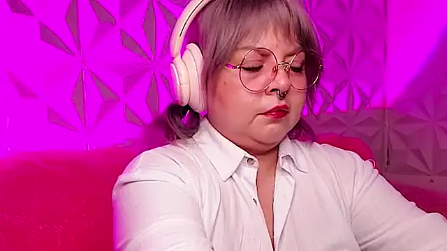 Satyn doll online show from 10-29-25, 11:58