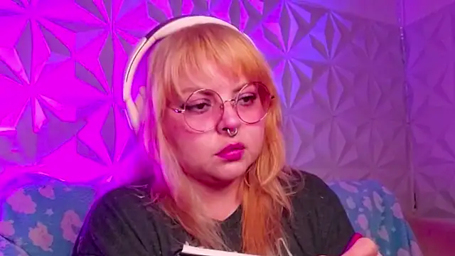 Satyn doll online show from 09-27-25, 11:11