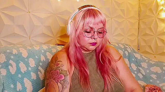 Satyn doll online show from 06-02-26, 12:32