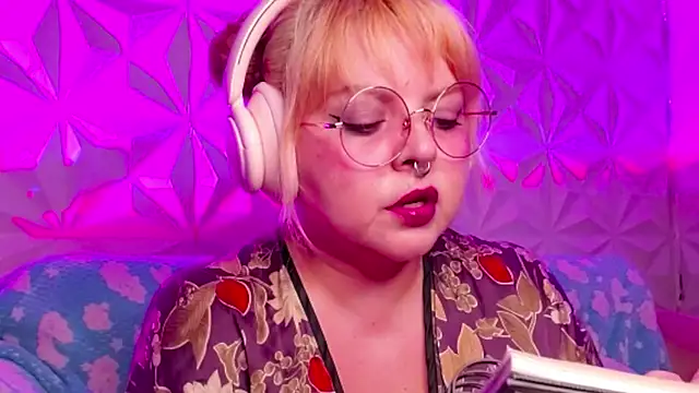 Satyn doll online show from 09-29-25, 12:39