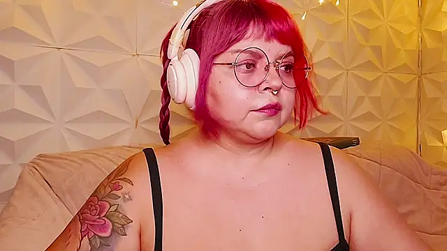 Satyn doll online show from 07-21-26, 12:02