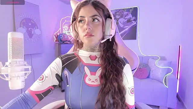 cute catlyn online show from 11-27-25, 04:51