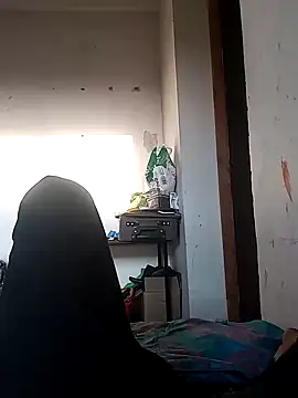 Snapshot of indianguy21 chatting on 12-08-24, 11:24 indianguy21 online show from 12-08-24, 11:24