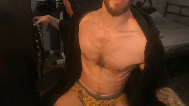 SexxxyLouis online show from 04-05-26, 09:38