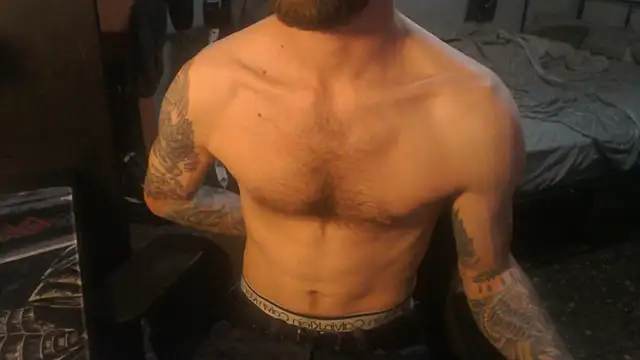Snapshot of SexxxyLouis chatting on 05-08-26, 07:39 SexxxyLouis online show from 05-08-26, 07:39