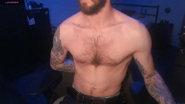 Snapshot of SexxxyLouis chatting on 10-01-25, 08:35 SexxxyLouis online show from 10-01-25, 08:35