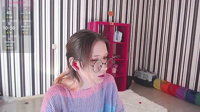  Hanna Moon  online show from 03-19-25, 07:51