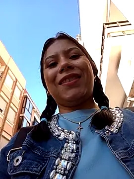 little susie online show from 10-24-25, 08:24