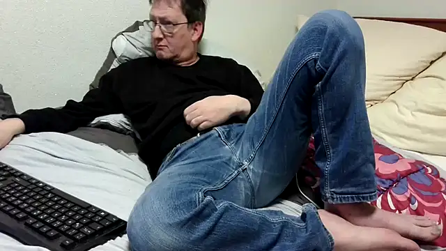 Snapshot of shymanhn chatting on 03-06-25, 06:59 shymanhn online show from 03-06-25, 06:59