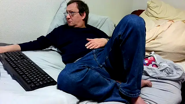 Snapshot of shymanhn chatting on 01-07-25, 05:31 shymanhn online show from 01-07-25, 05:31