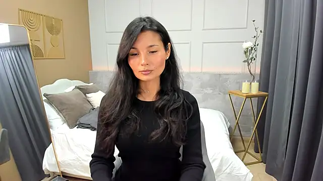 ErikaSoft online show from 12-02-25, 05:42