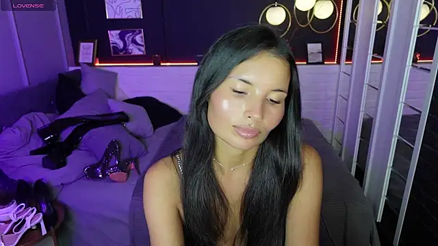 ErikaSoft online show from 03-11-25, 08:52