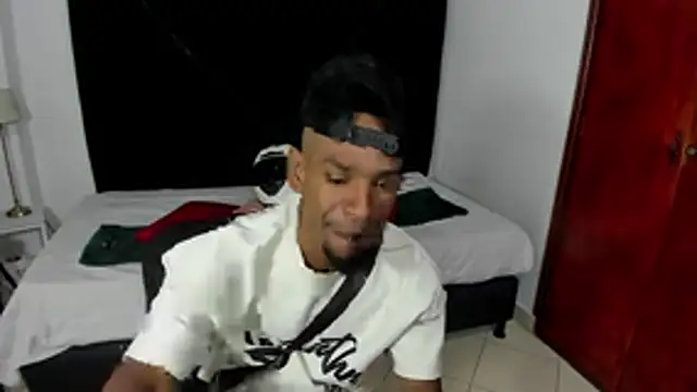 anhtony wayans online show from 10-18-25, 12:12
