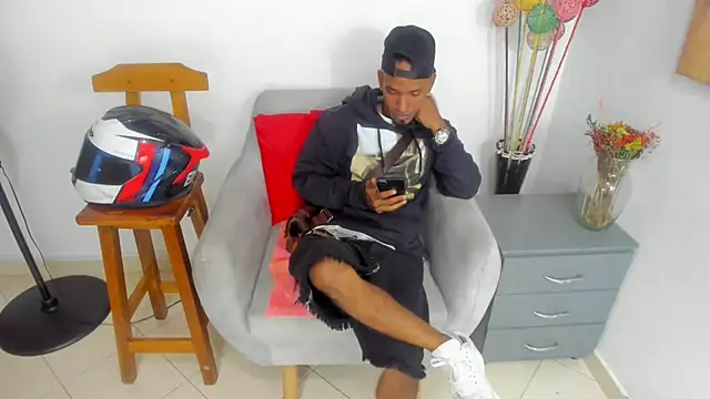 anhtony wayans online show from 10-08-25, 12:34