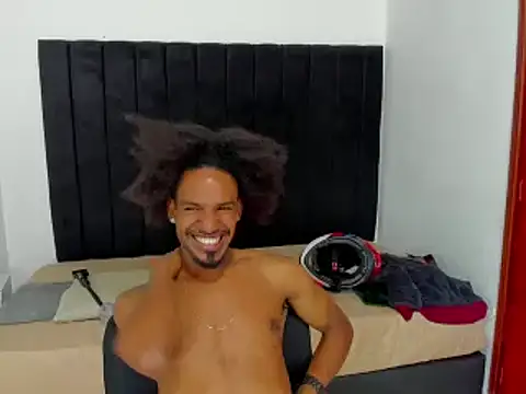 anhtony wayans online show from 03-18-25, 02:08