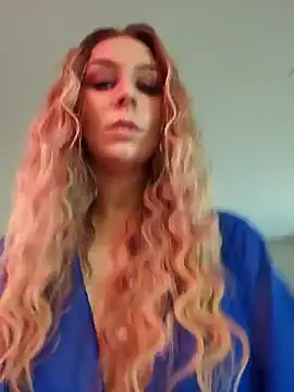 LilyOrion online show from 11-26-25, 07:14