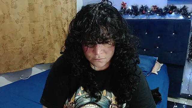 ANGELIQUE KLANE online show from 12-19-25, 02:30