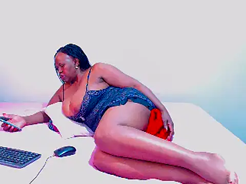 Snapshot of BootyliciousAssxxx chatting on 03-08-25, 11:37 BootyliciousAssxxx online show from 03-08-25, 11:37