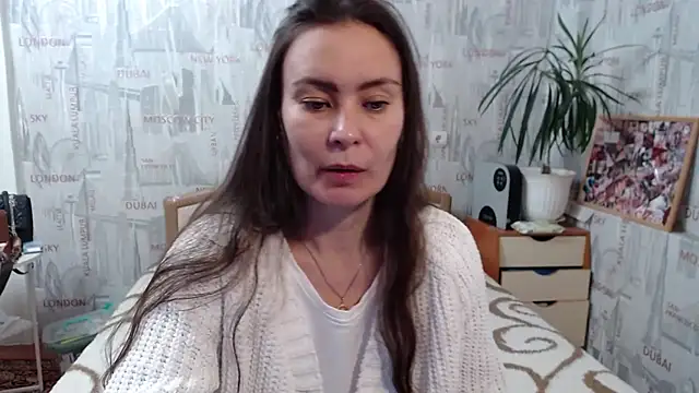 GinaQSoul online show from 10-13-25, 08:05